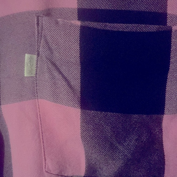 Levi’s plaid check boyfriend fit blouse - Picture 2 of 4